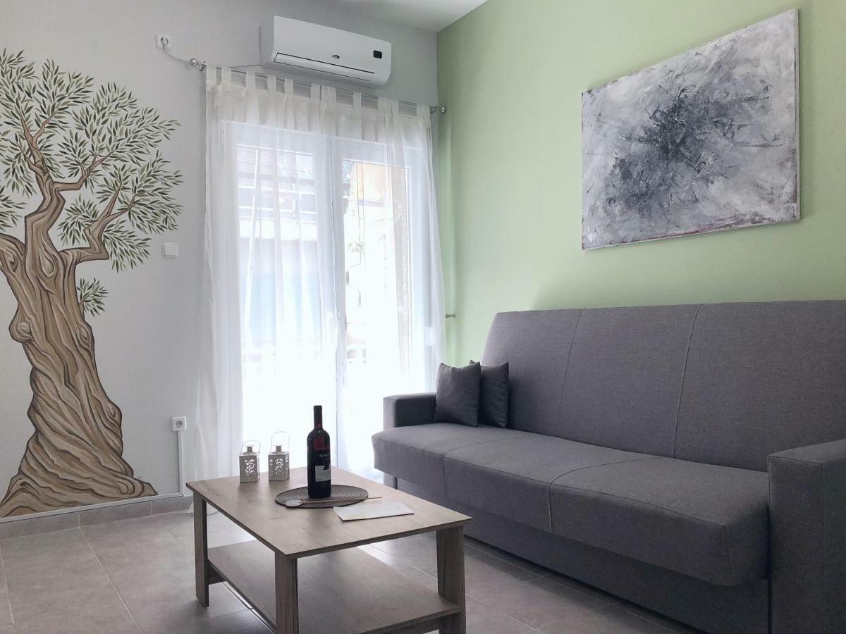 Olive Tree Apartment Of Athens - City Center エクステリア 写真