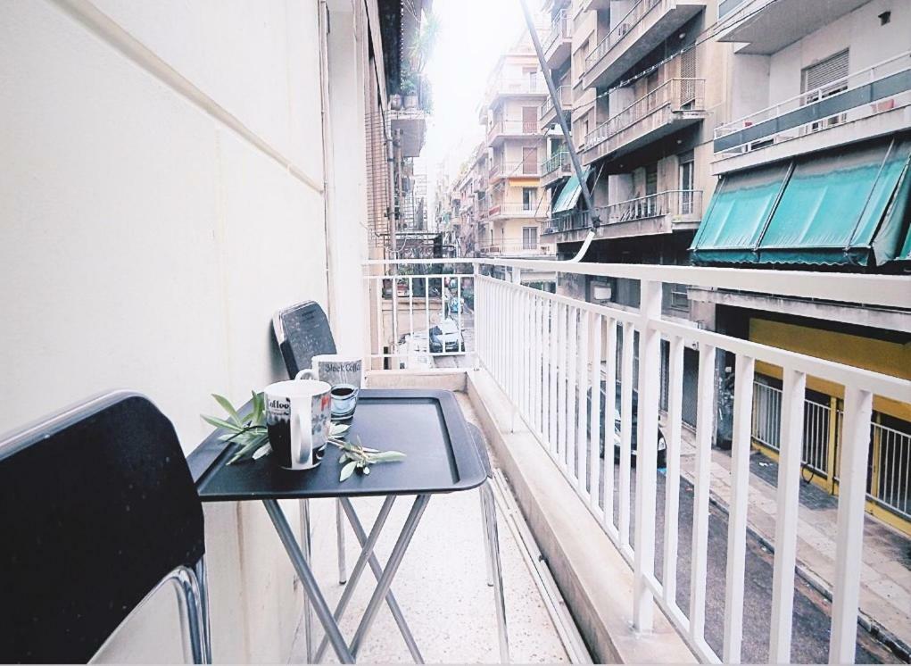 Olive Tree Apartment Of Athens - City Center エクステリア 写真